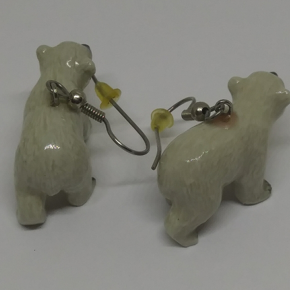 Porcelain Polar Bear drop Earrings Very Detailed - Picture 4 of 8